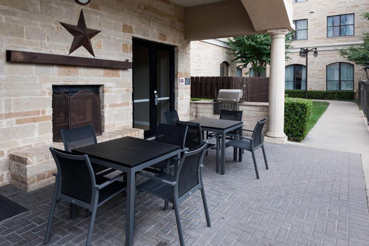 Residence Inn Fort Worth Cultural District Exterior foto